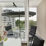 Strandappartements Am Leuchtturmweg Sonnenschein Lägenhet